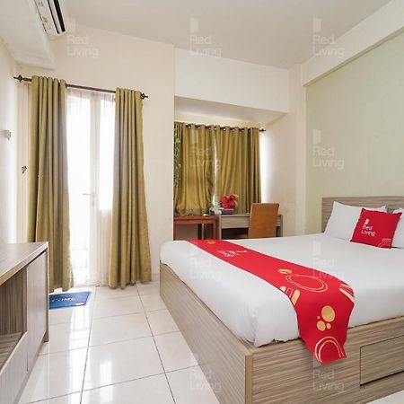 Redliving Apartemen Margonda Residence 4 - Si Boy Depok Exterior photo